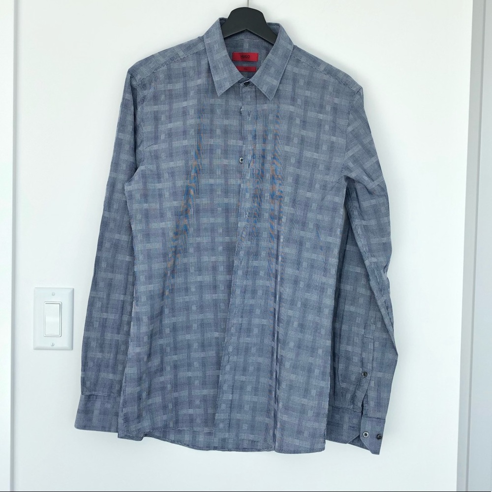 Hugo Boss men’s dress shirt